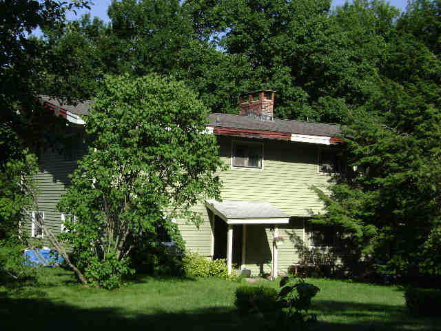 Building photograph for 176 TODD HILL RD